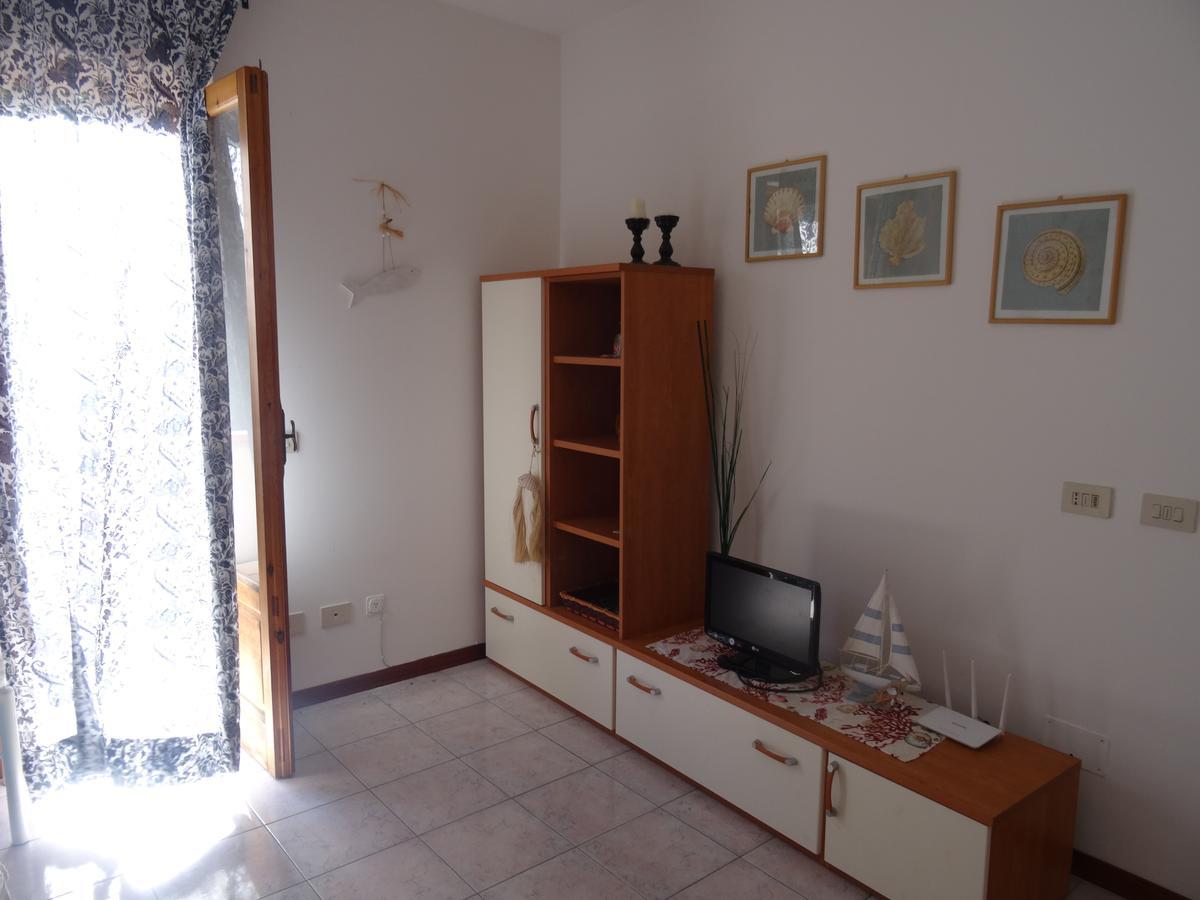 Claudia - Case Vacanze A Canneto Spiaggia Εξωτερικό φωτογραφία
